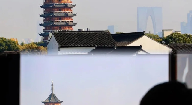 Двухместный люкс с видом на город AC Hotel by Marriott Suzhou, Guan Qian