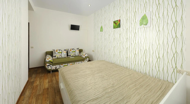 Apartments on Karl Marx Avenue 17, Book Apartment The Central Administrative District 
