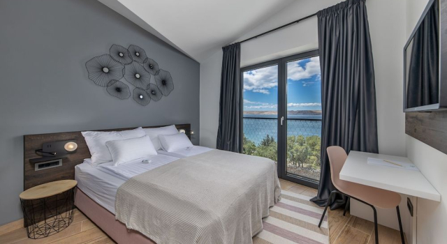 Lukovo Villas, Rezerwuj Hotel Lukovo Šugarje 