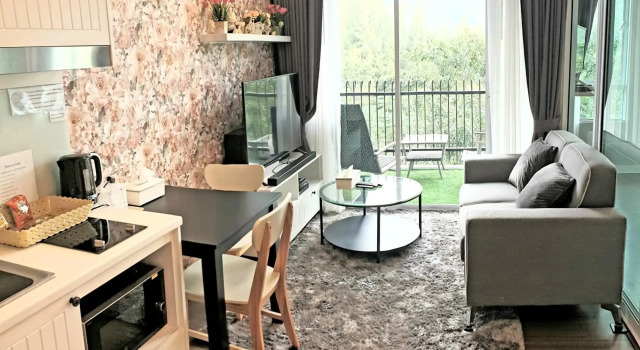 Courtyard Khaoyai by P.K.