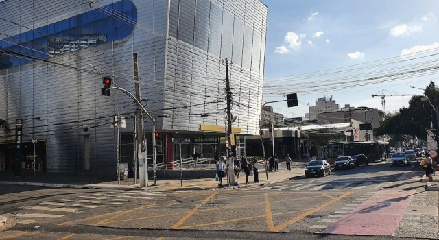 Parque Jockey by Viva - Prédio com fácil acesso a Pinheiros e ao Butantã, Забронировать Отель Отели Сан-Пауло с бассейном, рядом с Бутанта, Бассейн