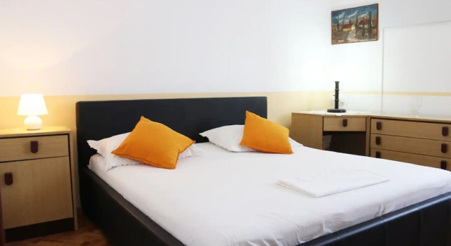 Apartments Lucia, Prenota Appartamento San Pietro di Brazza 