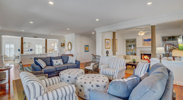 3001 Palm Boulevard by Avantstay Across From Beach & Ocean Views!