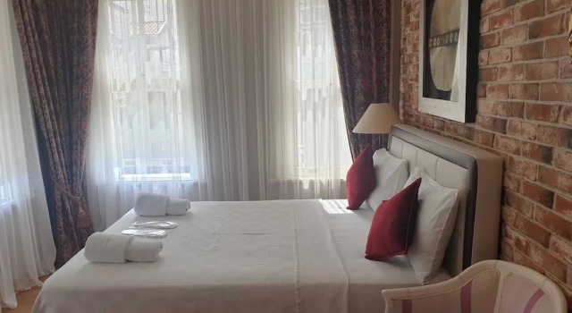 Bosphorus Bridge Hotel