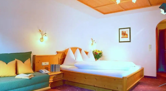 Hotel Olympia, Rezerwuj Hotel Hotele w Tyrol z parkingiem, Parking