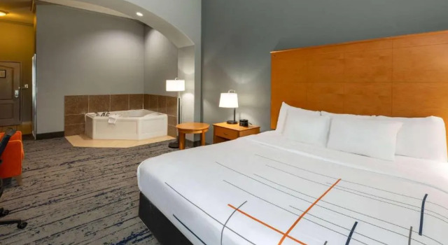 Номер Standard La Quinta by Wyndham Bridgeport