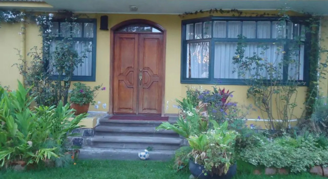 Hostal Saint Mary´s Tababela