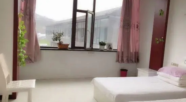 Linxian Qiangsheng Inn, Book Hotel Luliang Shanxi
