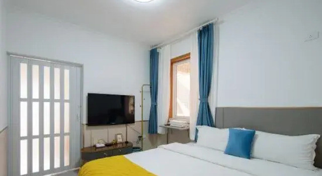 Люкс Luxury Jin Xiangyu Serviced Apartment (Chongqing Jiefangbei Area Hong Ya Dong)