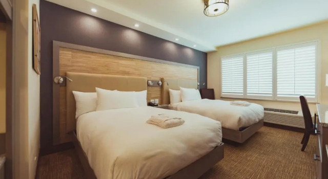 Четырёхместный номер Executive Tailwater Lodge Altmar, Tapestry Collection By Hilton