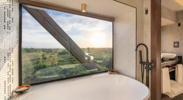 Номер Luxury Kruger Shalati - Train on The Bridge & Garden Suites