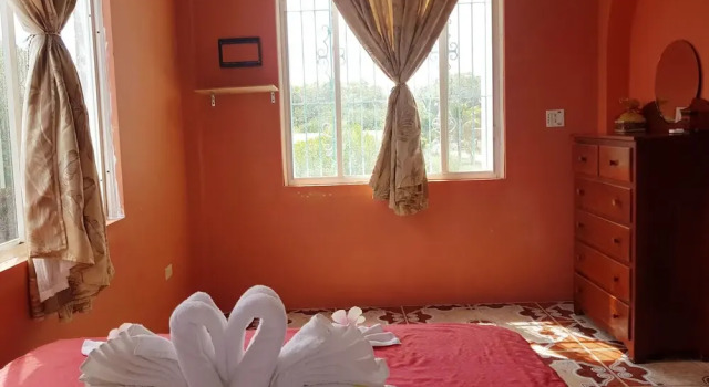 See Belize Vacation Rentals