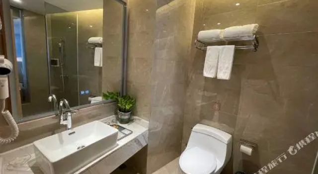 Vienna Classic Hotel (Xinxing Yanjiang South Road), Boek Hotel Hotels in Guangdong met parkeren, Parkeren