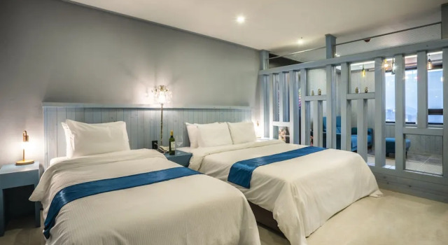 Полулюкс Embledon Hotel