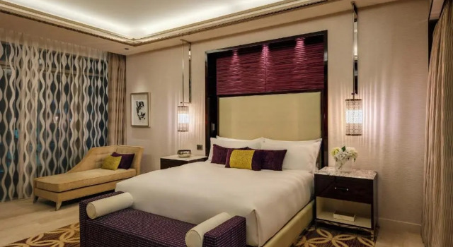 Люкс с балконом The Darling at The Star Gold Coast
