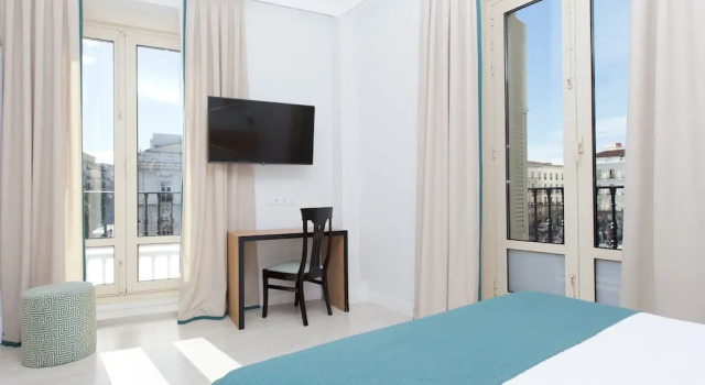 Двухместный номер с видом на площадь Пуэрта-дель-Соль Hotel Europa