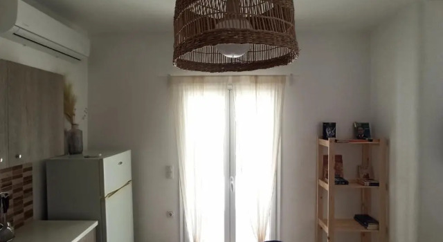 Family-size House in the fields of Naxos 2BR Queen, 2TV, 2WC, Забронировать Дом для отпуска Отели Кастраков с парковкой, Парковка