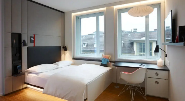 Двухместный номер Standard citizenM Zürich