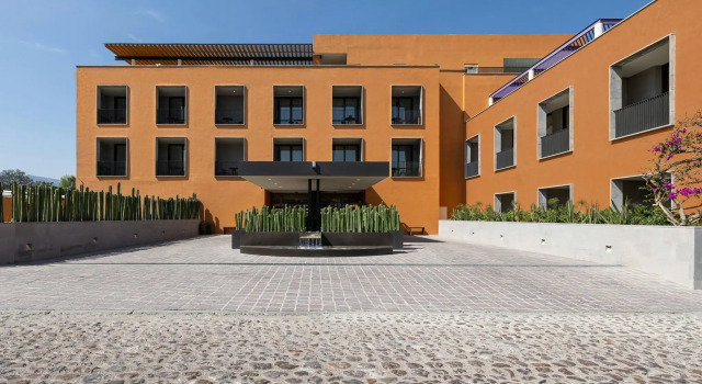 Clevia, San Miguel de Allende, Autograph Collection, Забронировать Отель Отели Сан-Мигель-де-Альенде с парковкой, рядом с Las Monjas Temple, Парковка