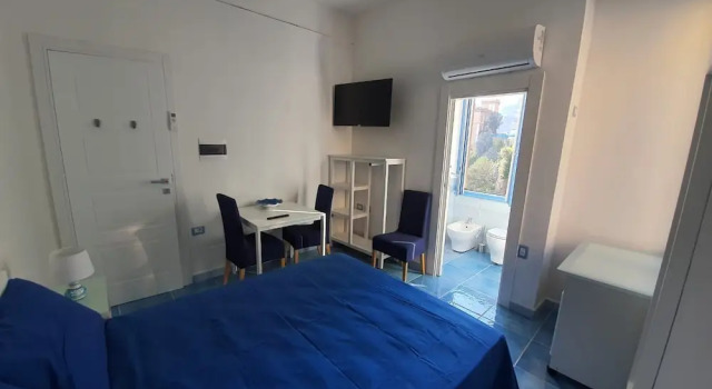 B&B Acquamarine