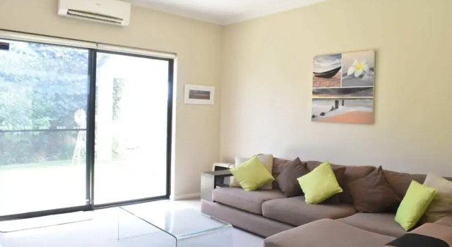 Comfortable 2 Bedroom With Serene Garden, Réserver Hôtel Quartier central des affaires de Perth Perth
