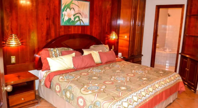 Люкс с балконом Hotel El Tucano Resort & Thermal Spa