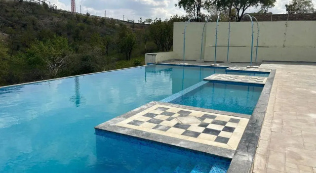 Shiv Ashray Resort, Забронировать Курортный отель Отели штата Раджастхана с парковкой, Парковка