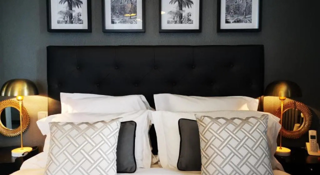 Двухместный номер Superior Le Boeuf Couronné - Hôtel & Restaurant Chartres- Logis Hotels