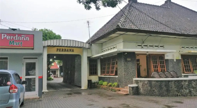 Hotel Perdana, Book Hotel Klaten Central Java