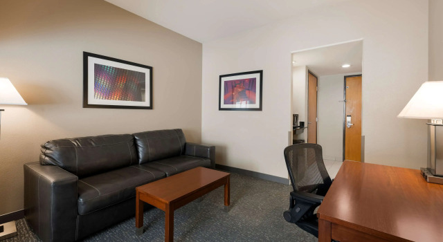 Двухместный люкс Best Western Lanai Garden Inn & Suites