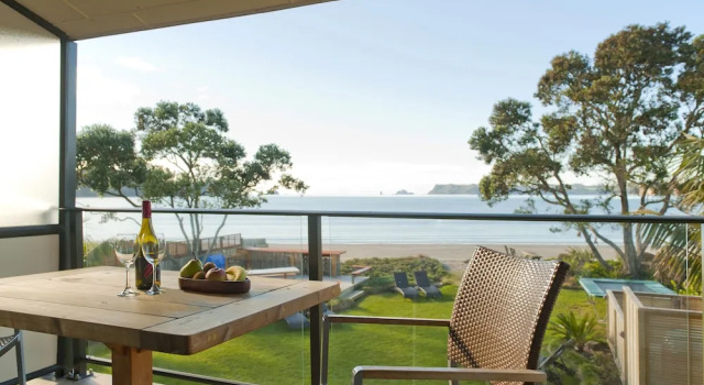 Апартаменты рядом с пляжем Beachfront Resort