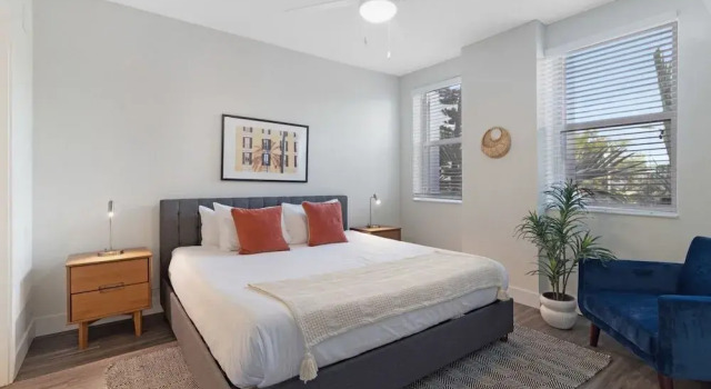 Biscayne Townhomes by Sextant