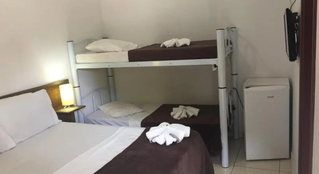 Четырёхместный номер Standard Hotel Lindoia Rural