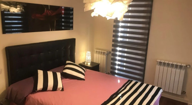 Peroneros-2, Book Hotel Sabiñánigo 