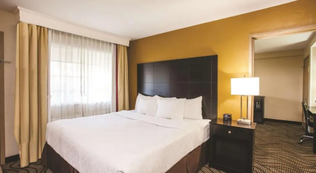 Номер Standard La Quinta by Wyndham Carlsbad - Legoland Area