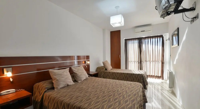Трёхместный номер Superior Hotel Ritz