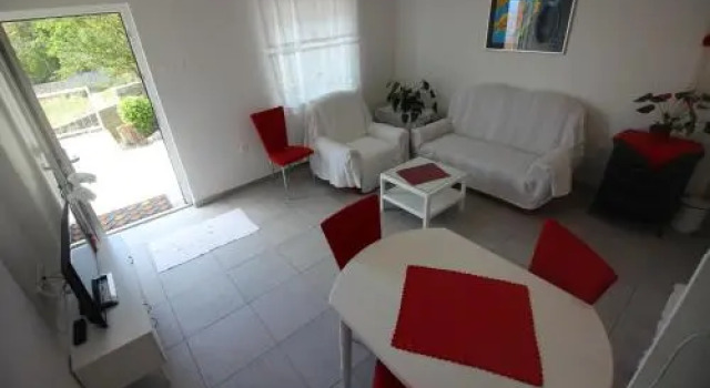 Apartment Sandra, Забронировать Апартаменты/квартира Отели Приморско-Горанской жупания с парковкой, Парковка