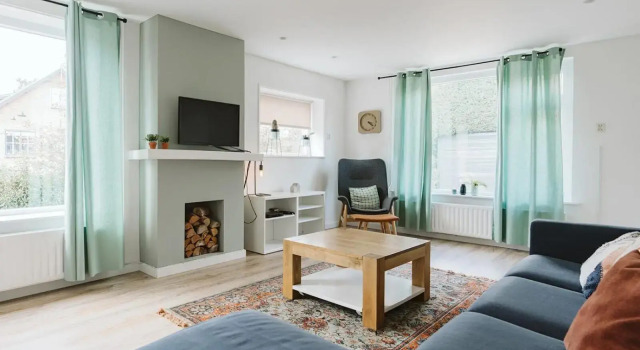 Dorpsweg 9 - Ouddorp near the beach with private terrace - not for companies