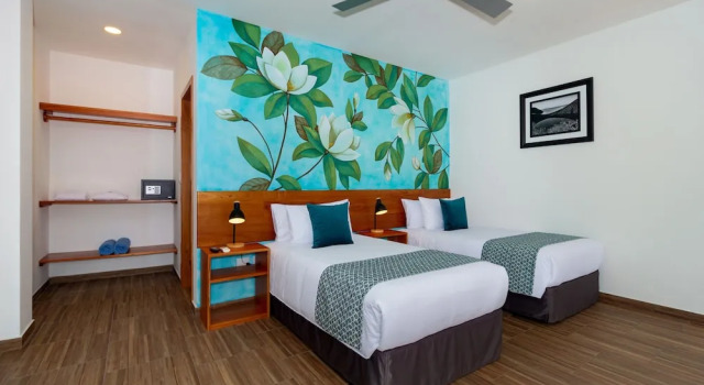 Двухместный номер Superior с балконом Plaza Luna Suites