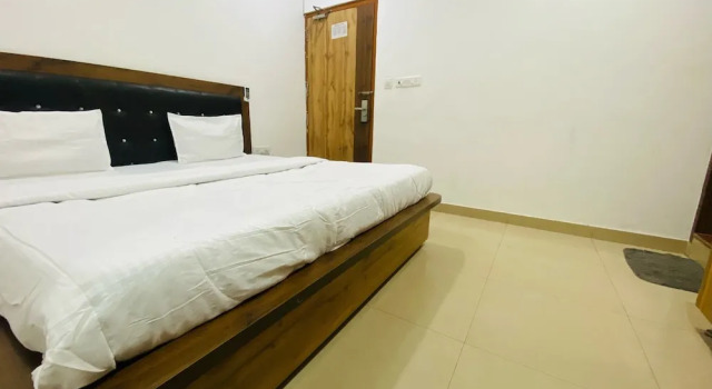 Vrindavan Inn