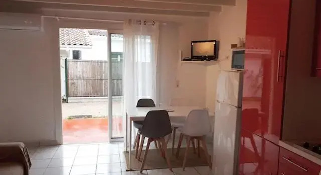 Location saisonnière semaine/quinzaine Maubuisson, Buchen Sie Ferienwohnung Maubuisson Aquitanien