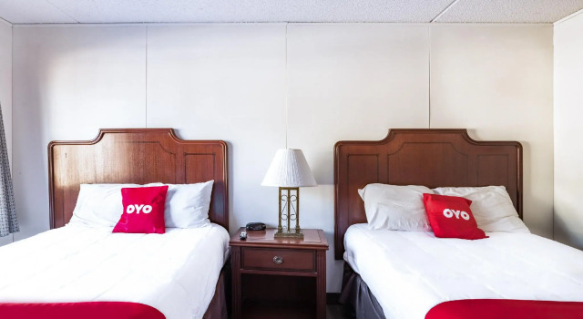 Четырёхместный номер Standard OYO Hotel Windmill Branson