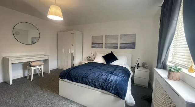 Captivating 2-bed Apartment in London, Varaa Huoneisto Asunnot kohteessa Merseyside, Huoneisto