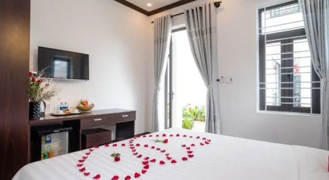 Номер Superior с видом на сад Vinci Villa Hoi An