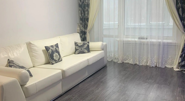 Апартаменты с 3 комнатами с балконом Kaminn apartments на улице Карбышева 2