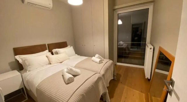 Cosy Studio near the beach, Забронировать Отель Отели Варкиза с бассейном, Бассейн