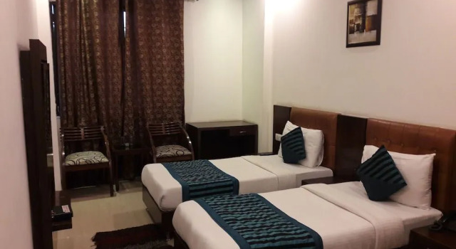 Smart Inn-1, Забронировать Отель Отели Гургаон с завтраком, рядом с Sikanderpur Rapid Metro, Завтраки