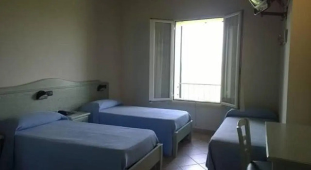 Трёхместный номер Standard Albergo del Po