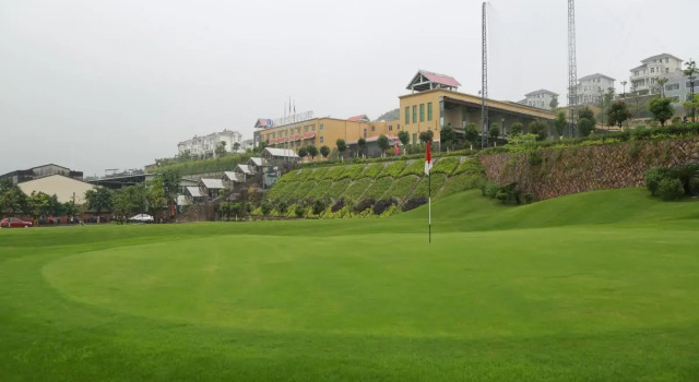 Люкс Deluxe Fuzhou Chuanjie Hotspring and Golf Club Hotel
