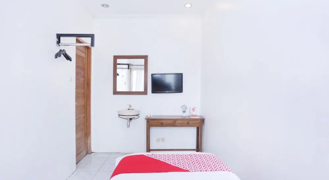 OYO 426 Hotel Gading Resto, Boek Hotel Mergangsan Timuran
